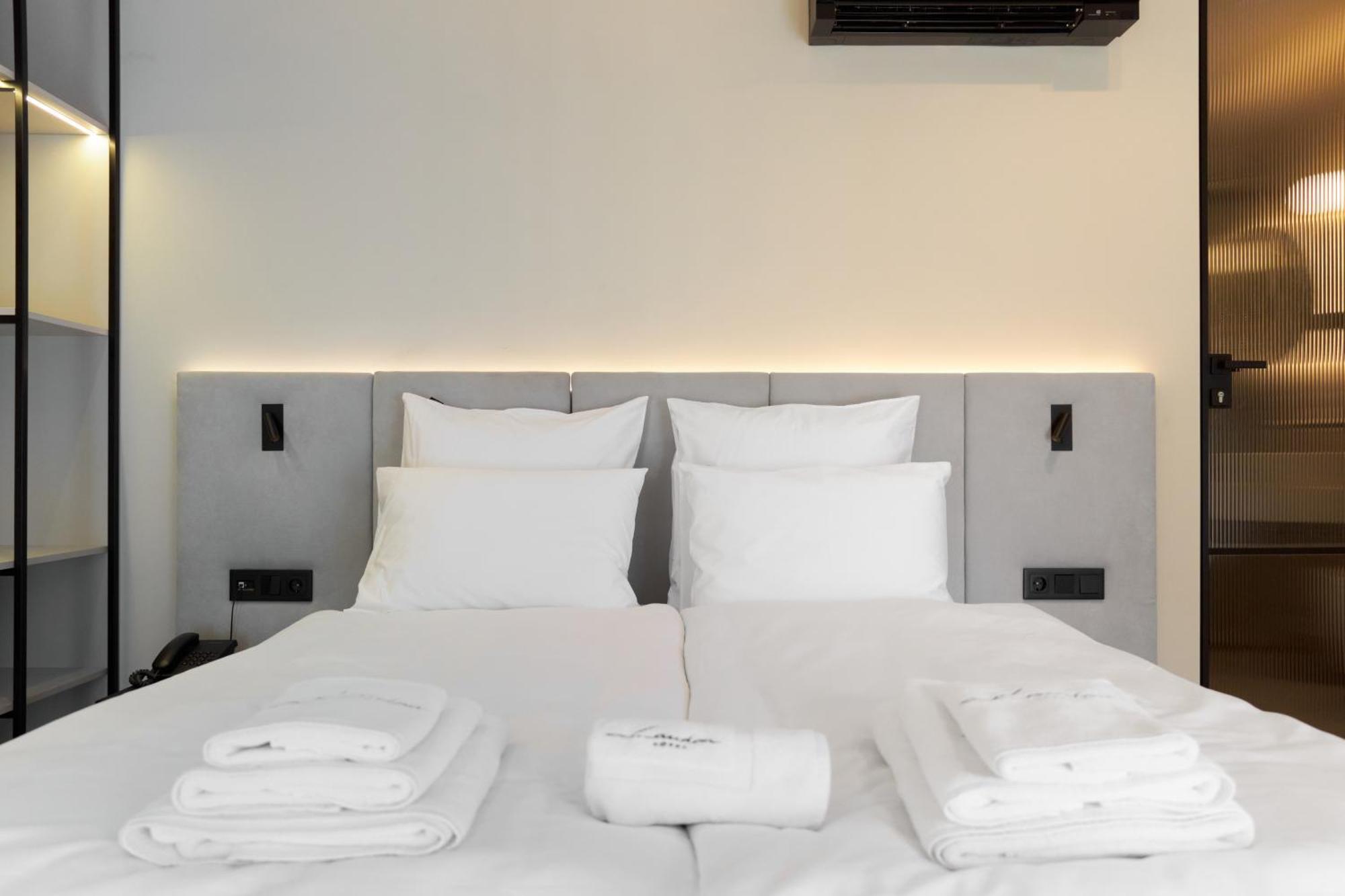 Hotel Laudon Uzhhorod Quarto foto