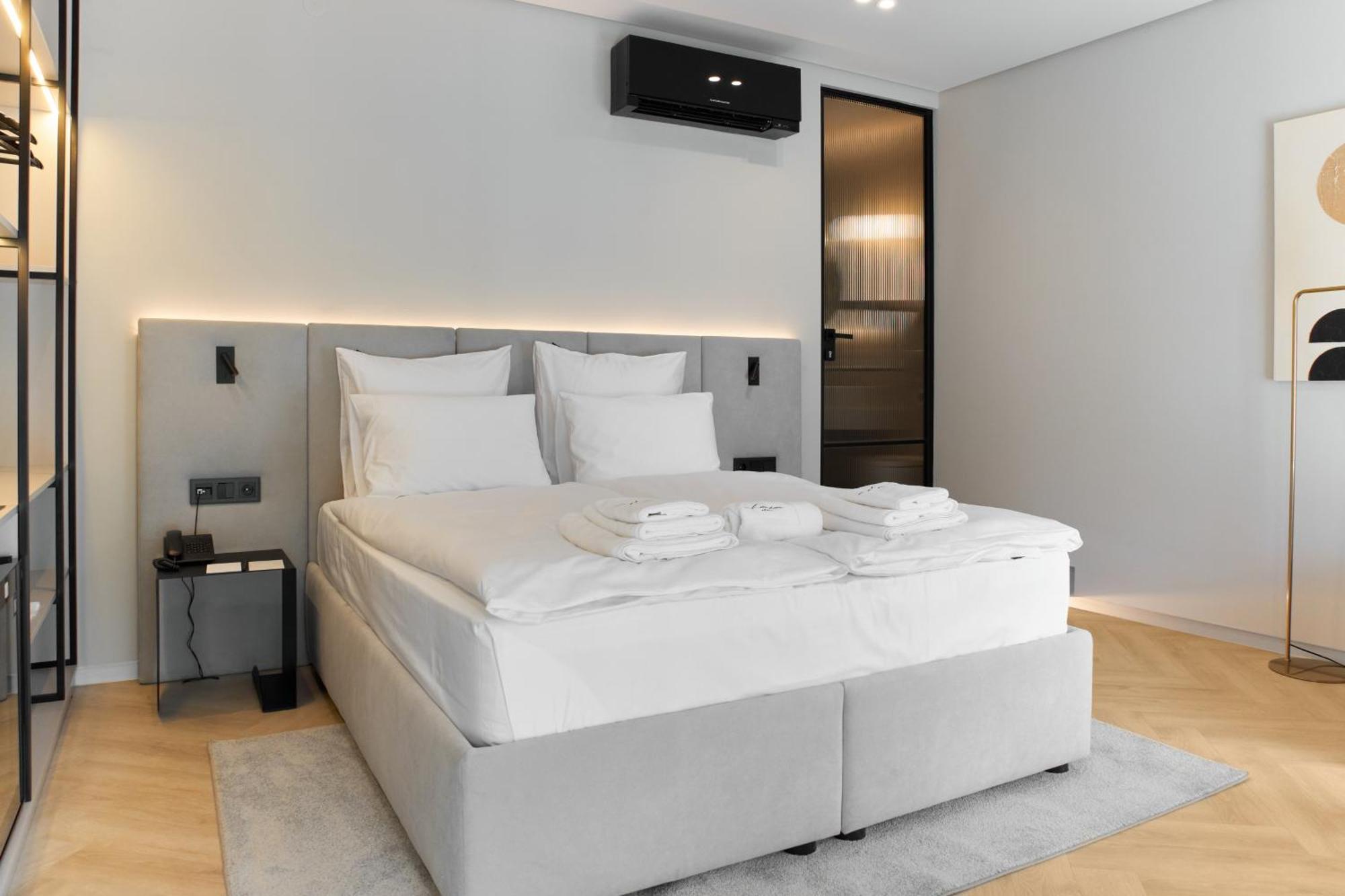 Hotel Laudon Uzhhorod Quarto foto