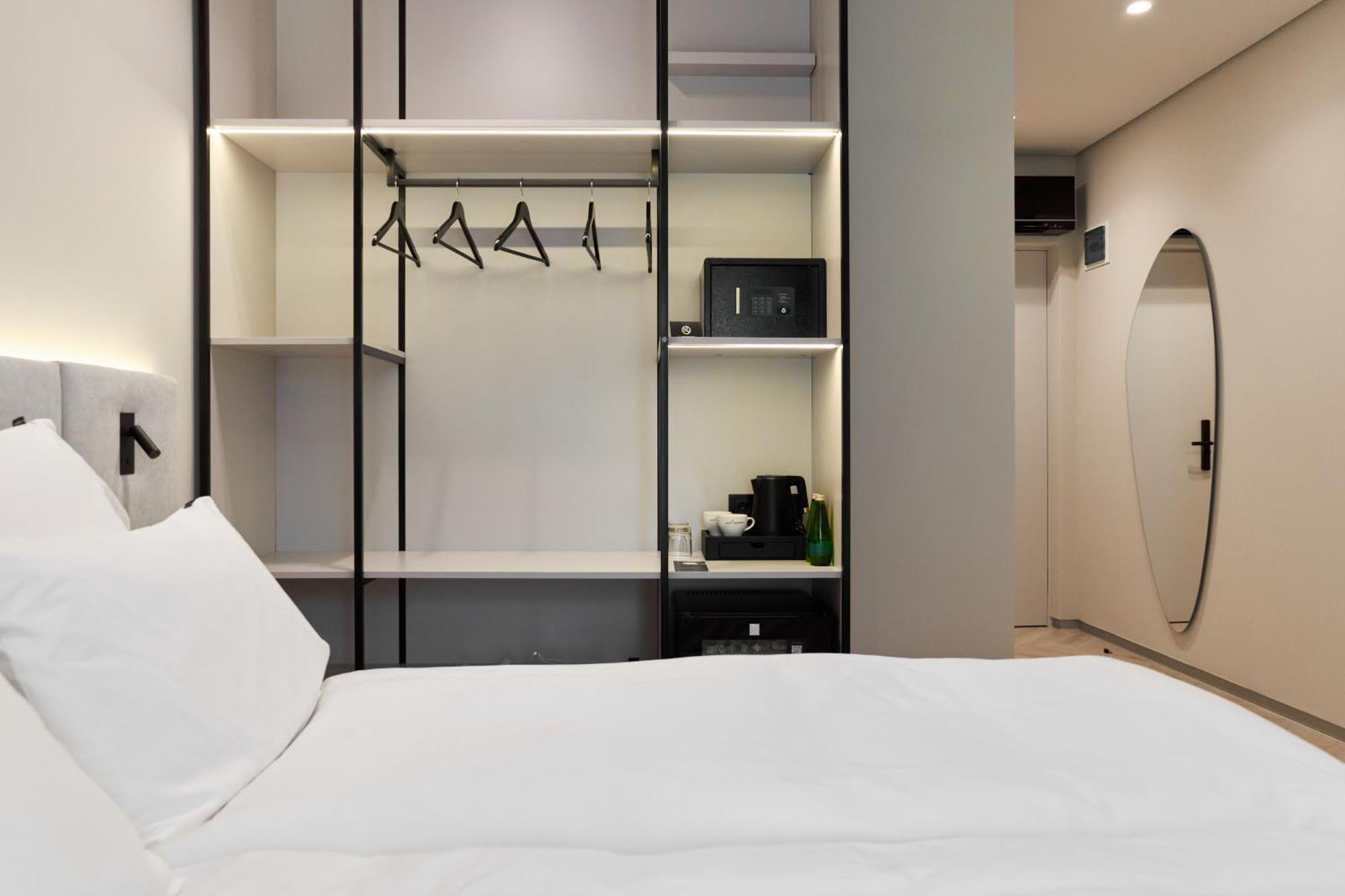 Hotel Laudon Uzhhorod Quarto foto